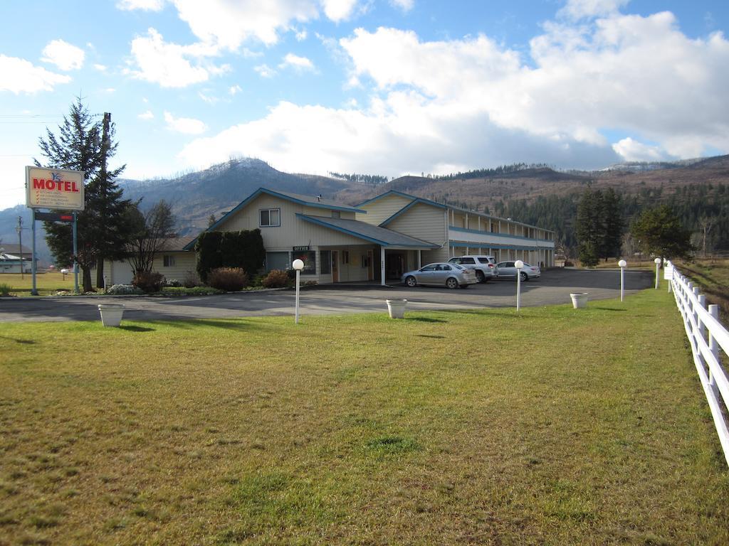 Y-5 Motel Barriere Exterior photo